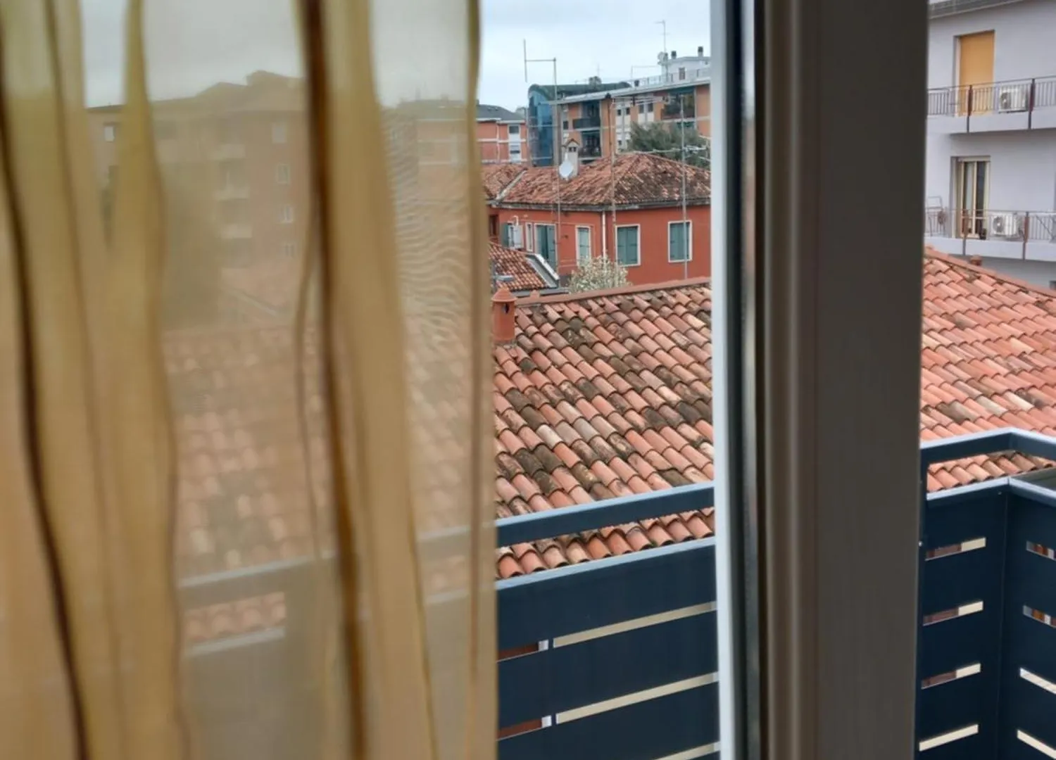 Venice Next Door 0*,
